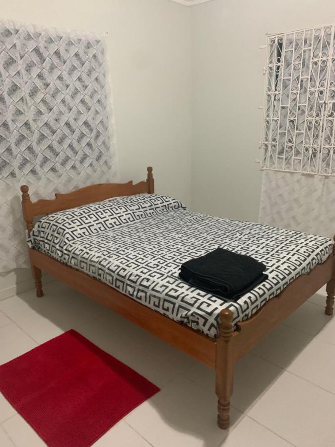 Stunning 2-Bed Apartment In Grand Roy Grenada Mount Nesbit ภายนอก รูปภาพ