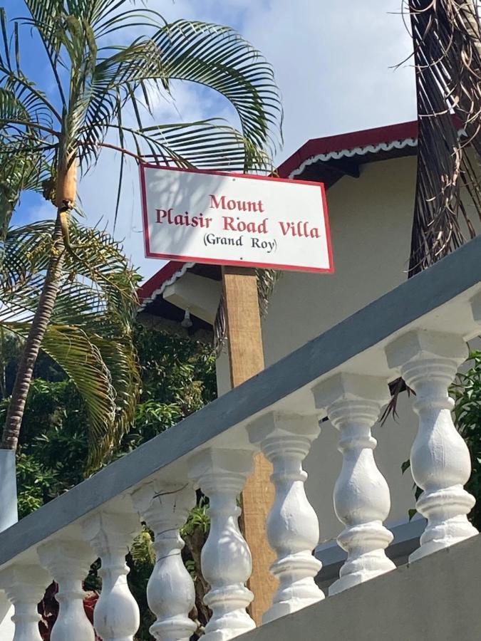 Stunning 2-Bed Apartment In Grand Roy Grenada Mount Nesbit ภายนอก รูปภาพ